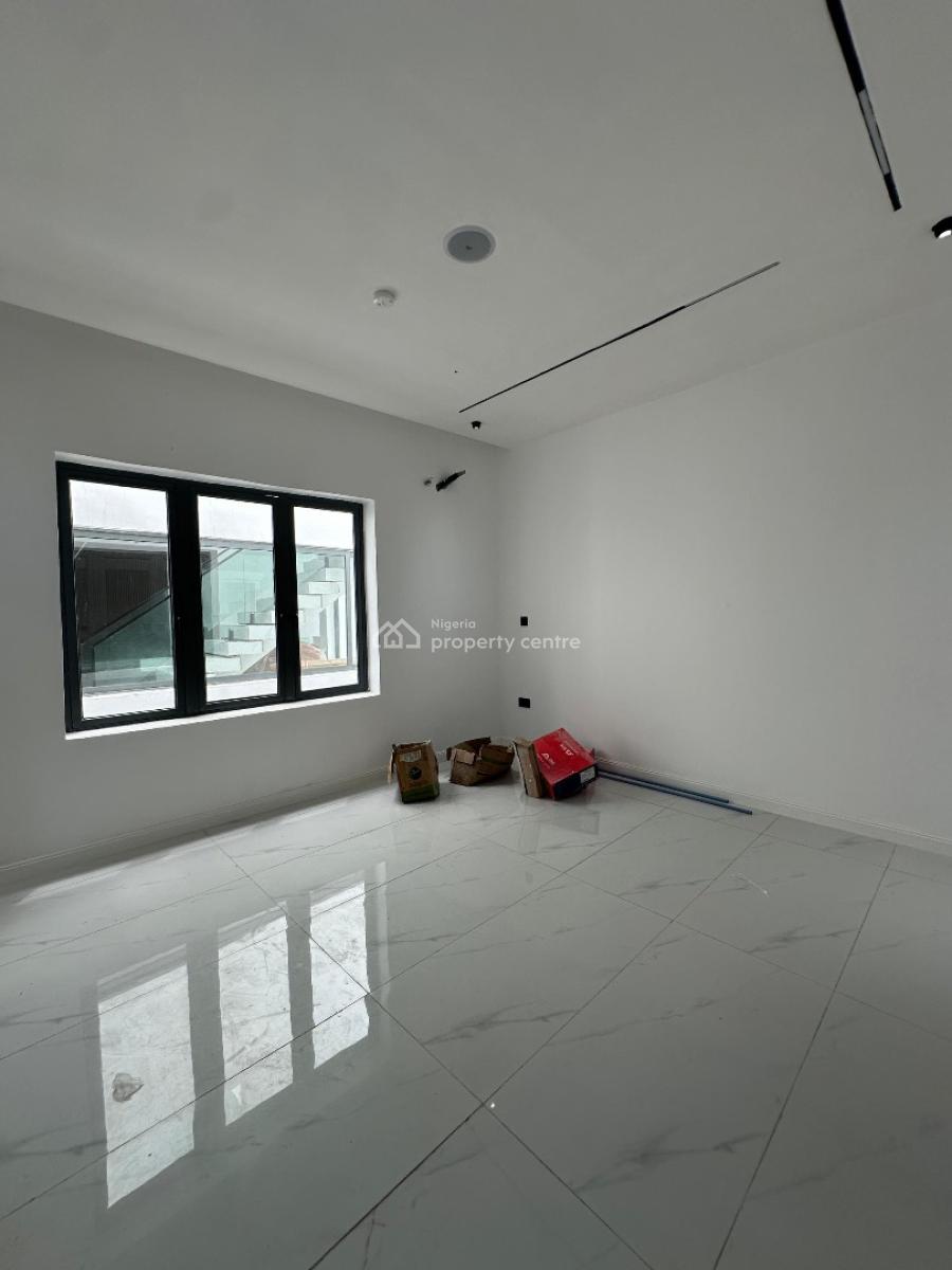 Phenomenal 5bedroom Detached Duplex with Bq &swimming Pool, Lakepark View Estate,lekki ,lagos ,nigeria, Lekki, Lagos, Detached Duplex for Sale