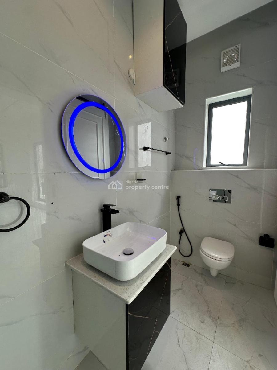 Phenomenal 5bedroom Detached Duplex with Bq &swimming Pool, Lakepark View Estate,lekki ,lagos ,nigeria, Lekki, Lagos, Detached Duplex for Sale