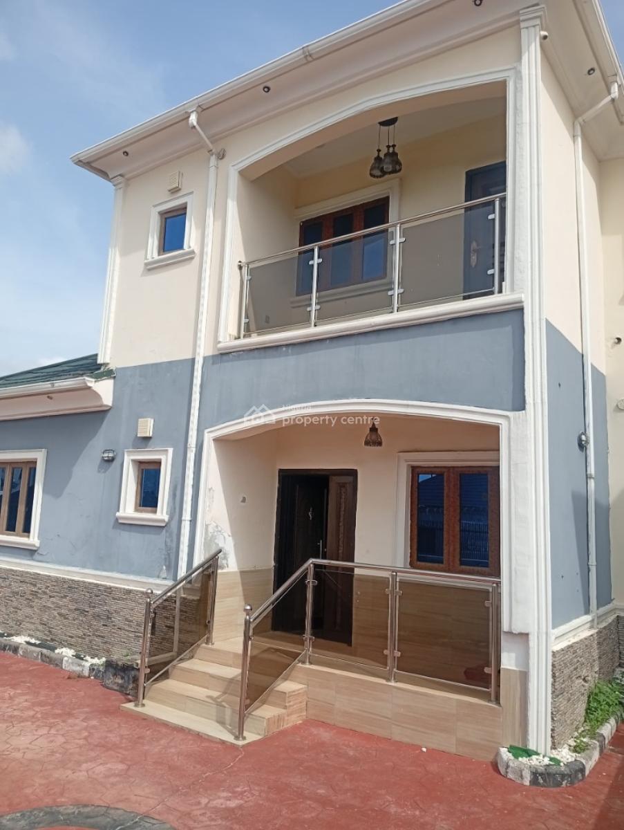 3 Bedroom Fully Detached Penthouse Duplex with a Bq in an Estate, Leisure Court Estate, Lugbe District, Abuja, Detached Duplex for Rent