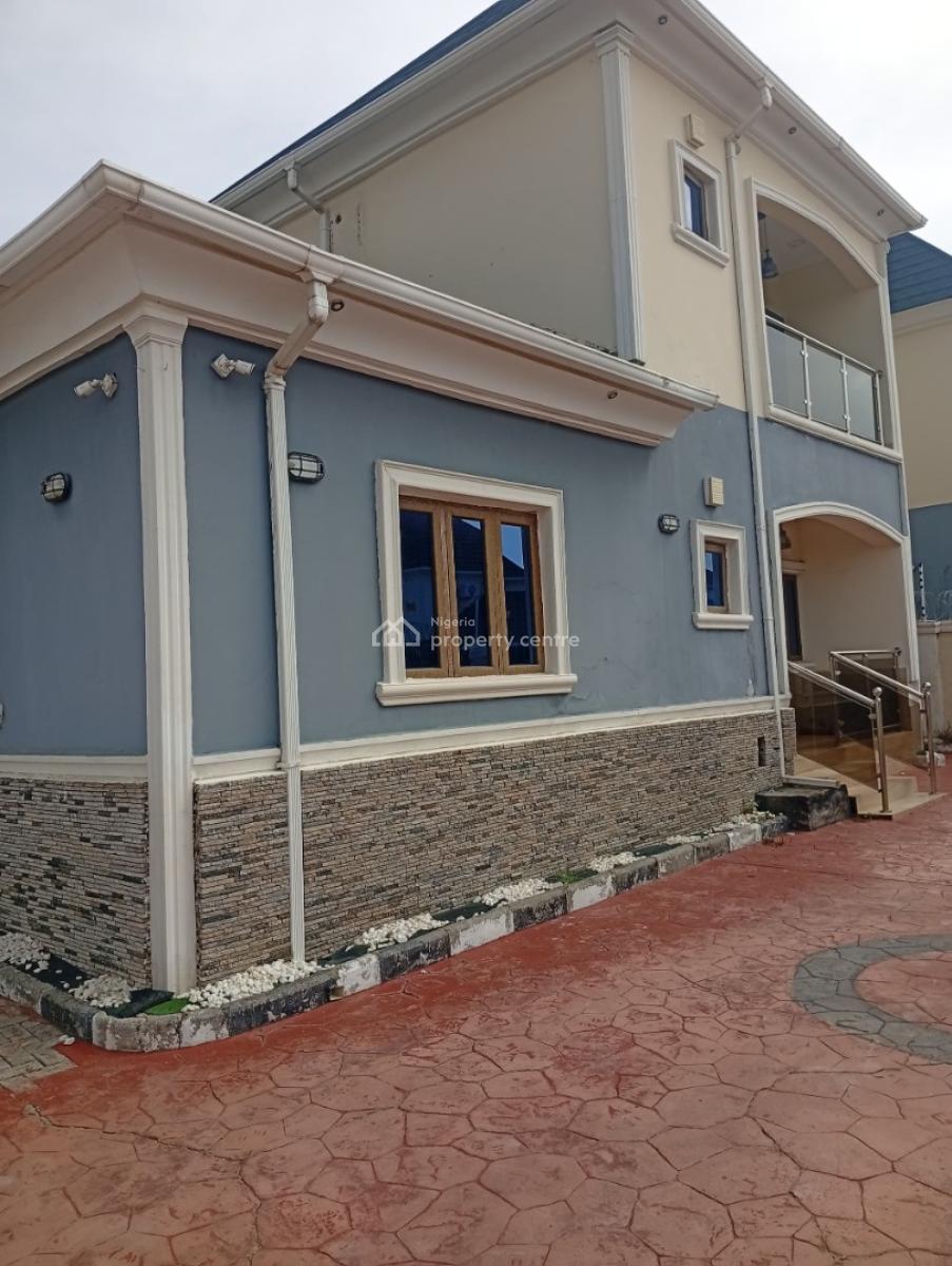3 Bedroom Fully Detached Penthouse Duplex with a Bq in an Estate, Leisure Court Estate, Lugbe District, Abuja, Detached Duplex for Rent
