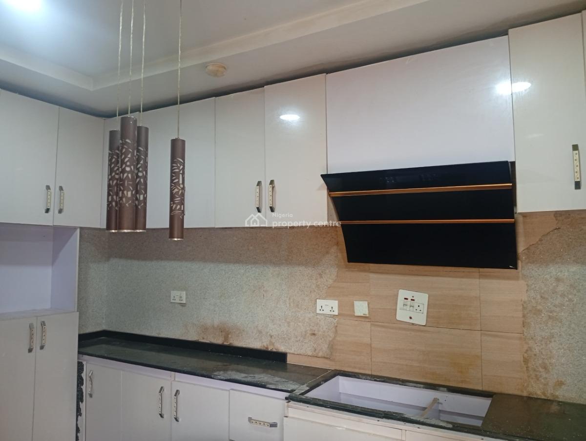 3 Bedroom Fully Detached Penthouse Duplex with a Bq in an Estate, Leisure Court Estate, Lugbe District, Abuja, Detached Duplex for Rent