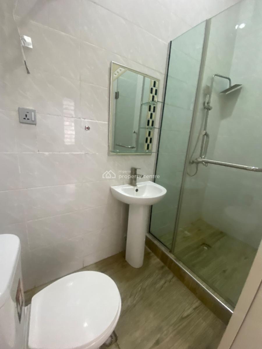 Luxury Standard 5 Bedroom Fully Detached with Bq , Commercial Allowed, Chevron, Lekki, Lagos, Detached Duplex for Rent