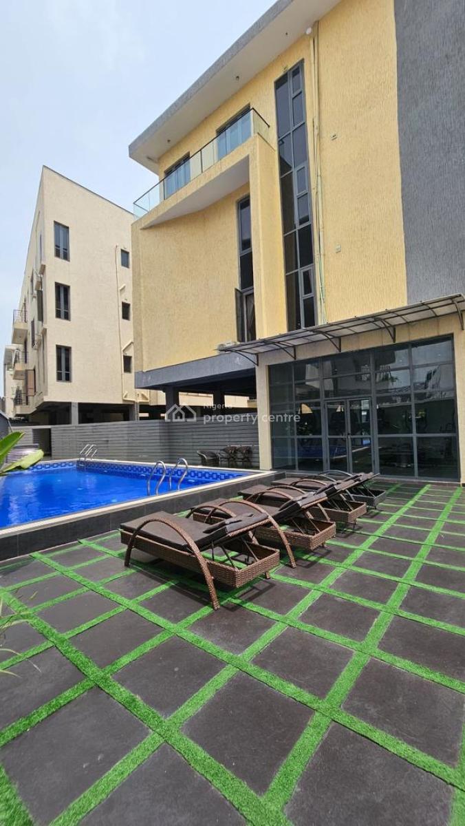 Luxury 2-bedroom Apartment with a Gym and Swimming Pool, Off Admiralty Way, Lekki Phase 1, Lekki, Lagos, House Short Let