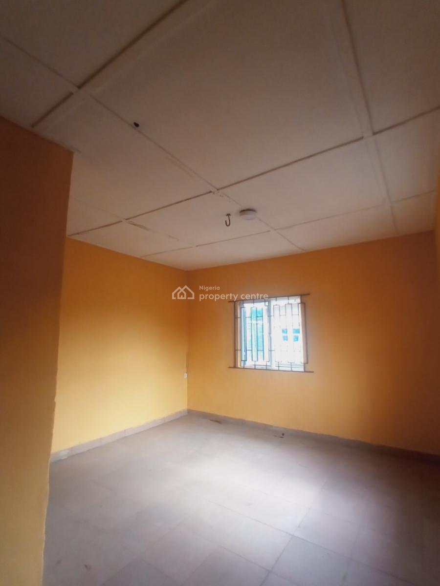 3 Bedroom Flat in a Fenced and Gated Compound Is Available for Both Co, Immediately After 3rd Mainland Bridge, Oworonshoki, Kosofe, Lagos, Flat / Apartment for Rent