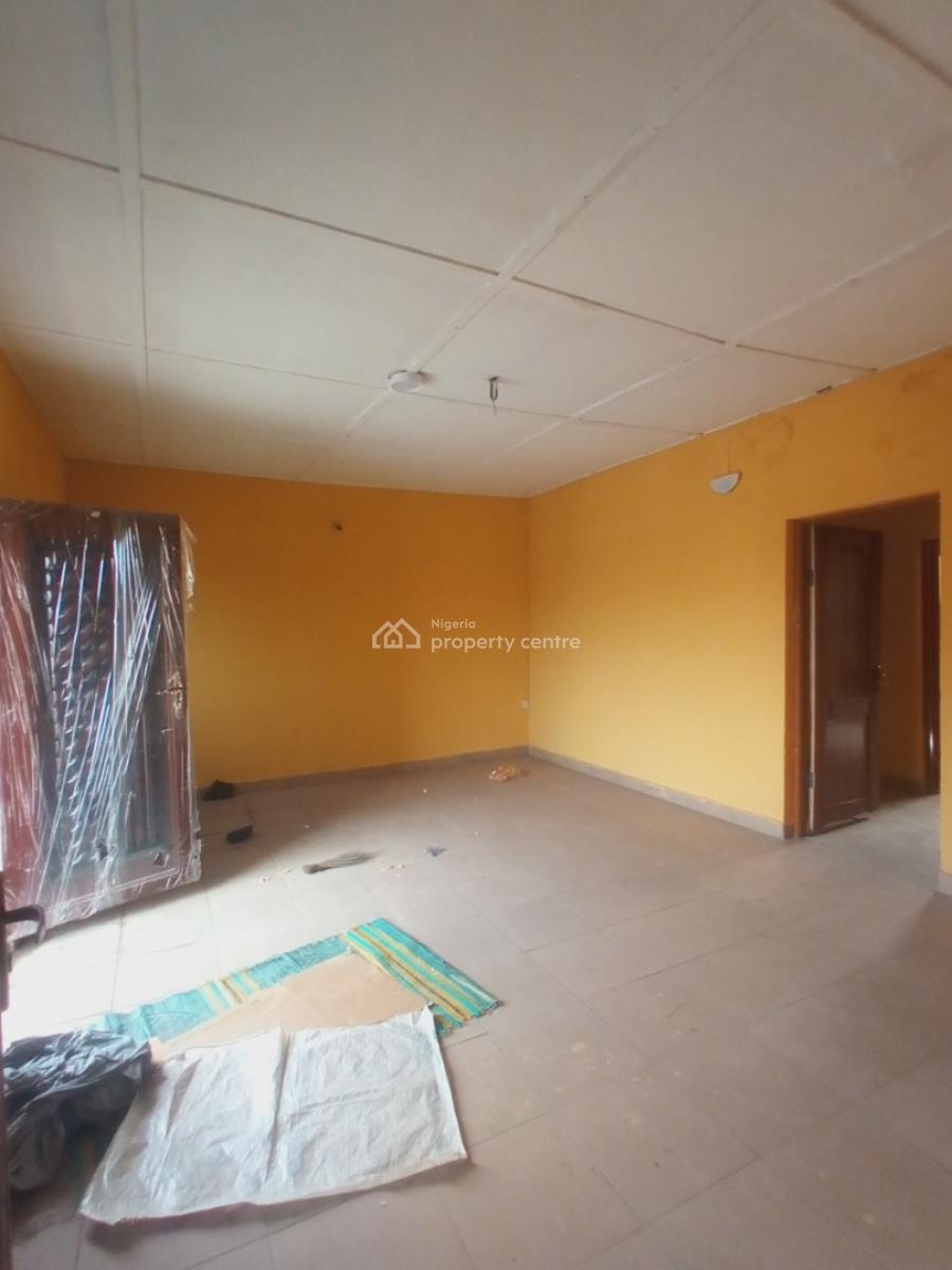 3 Bedroom Flat in a Fenced and Gated Compound Is Available for Both Co, Immediately After 3rd Mainland Bridge, Oworonshoki, Kosofe, Lagos, Flat / Apartment for Rent