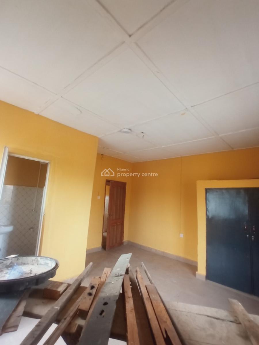 3 Bedroom Flat in a Fenced and Gated Compound Is Available for Both Co, Immediately After 3rd Mainland Bridge, Oworonshoki, Kosofe, Lagos, Flat / Apartment for Rent