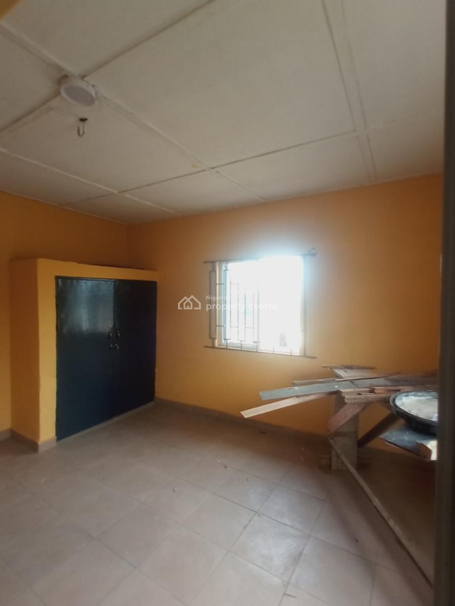 3 Bedroom Flat in a Fenced and Gated Compound Is Available for Both Co, Immediately After 3rd Mainland Bridge, Oworonshoki, Kosofe, Lagos, Flat / Apartment for Rent