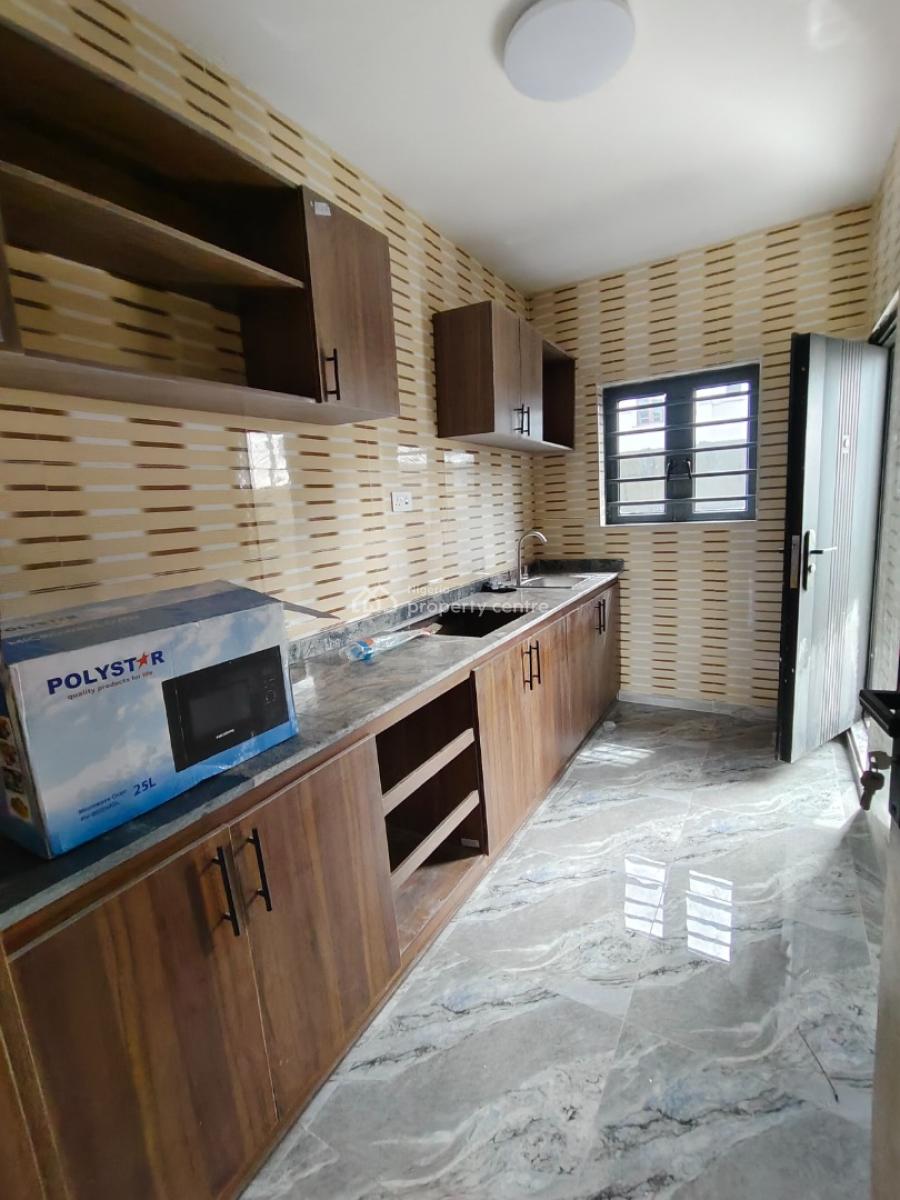 Luxury 2 Bedrooms Apartment, After Lbs, Ajah, Lagos, Flat / Apartment for Rent