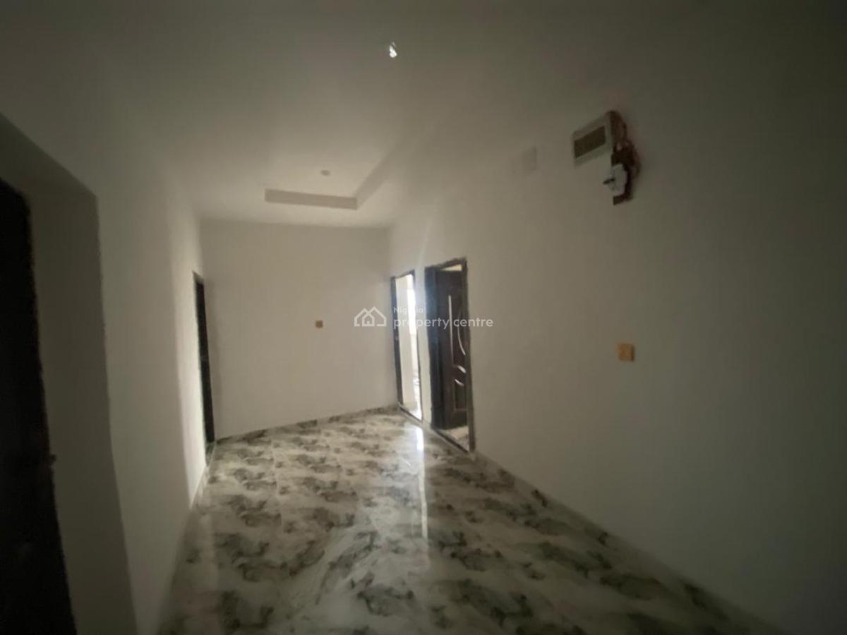 Standard Ensuit 3 Bedroom Apartment, Badore, Ajah, Lagos, Flat / Apartment for Rent