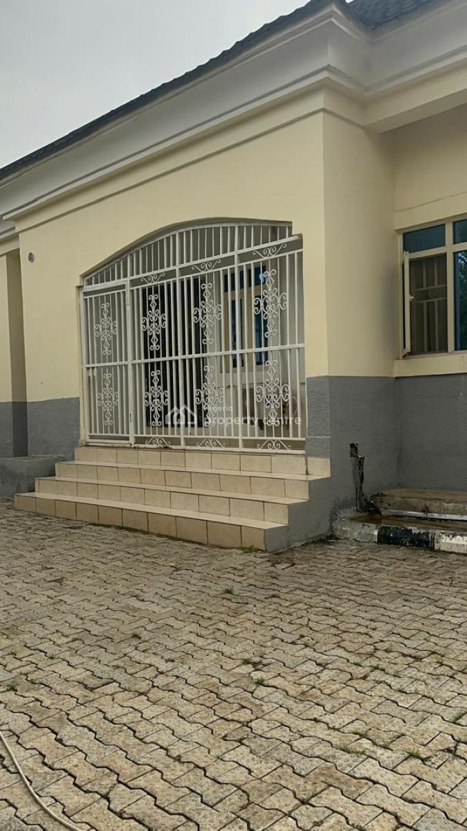 Standard 3 Bedroom Bungalow with 2 Room Bq, By 6th Avenue, Gwarinpa, Abuja, House for Sale