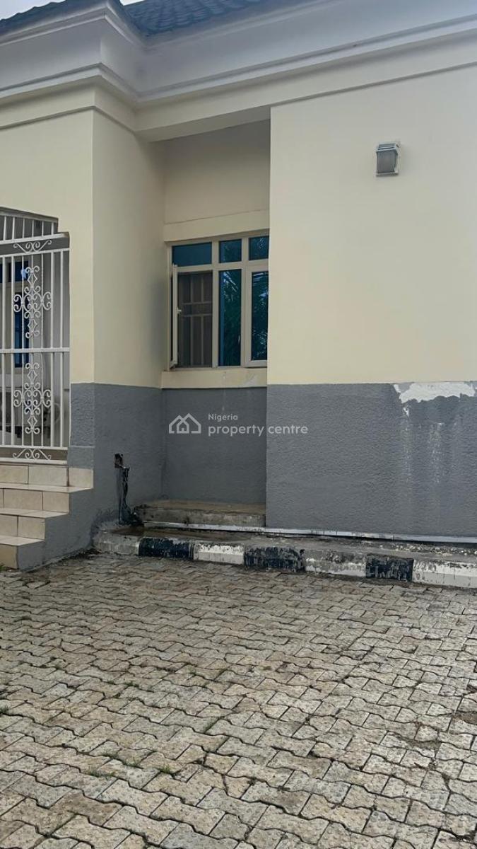 Standard 3 Bedroom Bungalow with 2 Room Bq, By 6th Avenue, Gwarinpa, Abuja, House for Sale