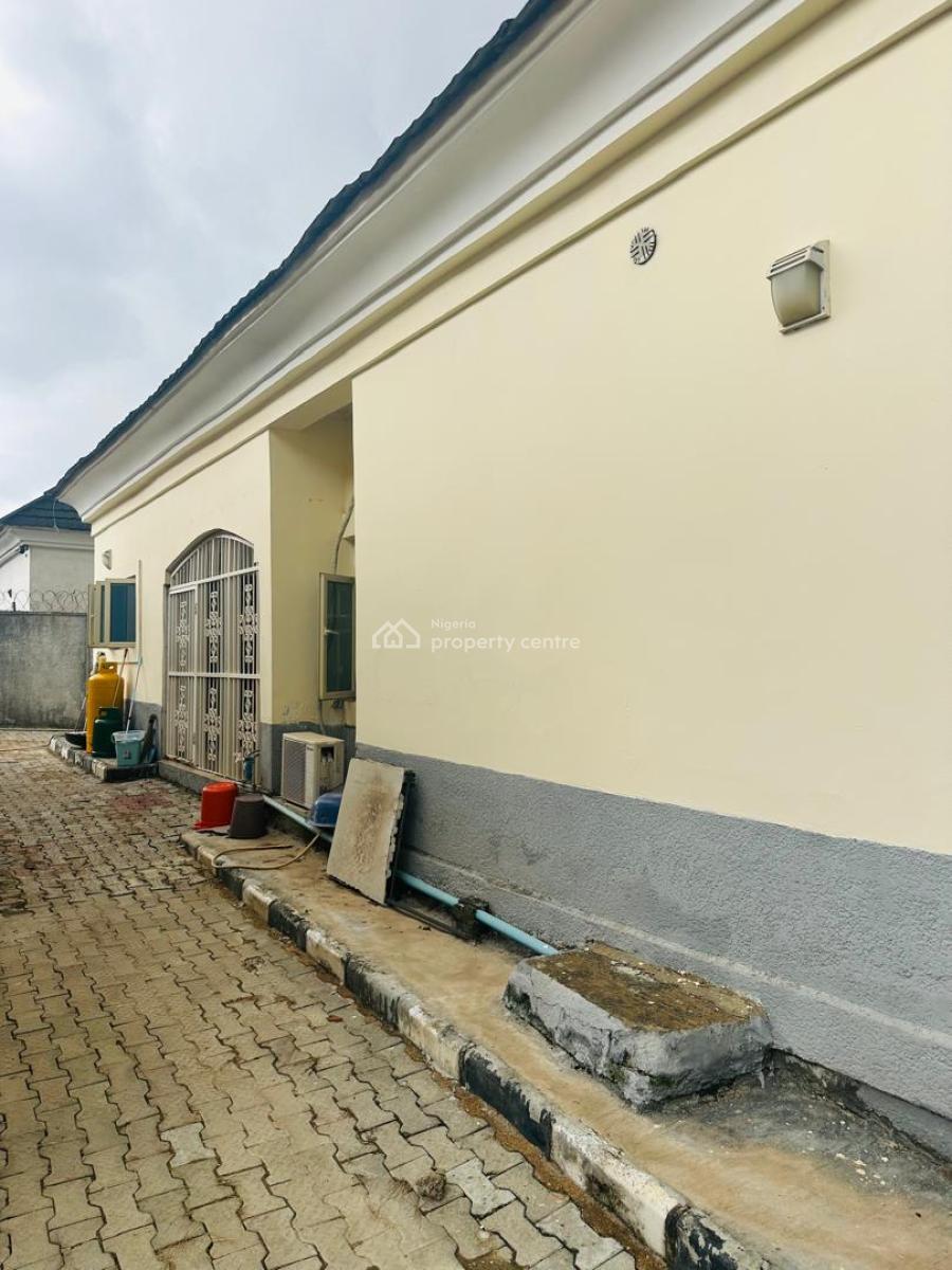 Standard 3 Bedroom Bungalow with 2 Room Bq, By 6th Avenue, Gwarinpa, Abuja, House for Sale