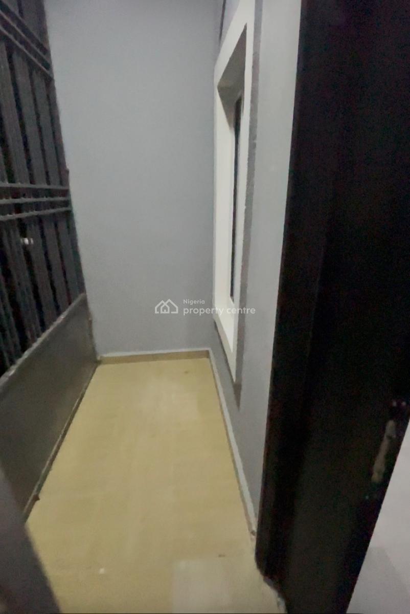 Brand New Luxury 3 Bedroom Apartment in a Brand New Estate, Dawaki Beside Living Faith Church, Dawaki, Gwarinpa, Abuja, Flat / Apartment for Rent
