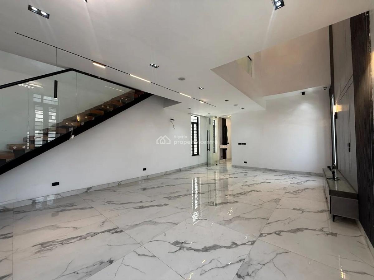 Excellent 5bedroom Duplex with a Bq and a Pool Within a Serene Environ, Lekki Phase 1, Lekki, Lagos, House for Sale