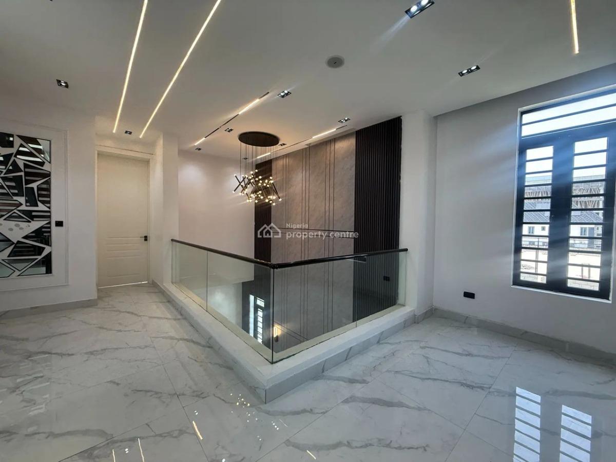 Excellent 5bedroom Duplex with a Bq and a Pool Within a Serene Environ, Lekki Phase 1, Lekki, Lagos, House for Sale