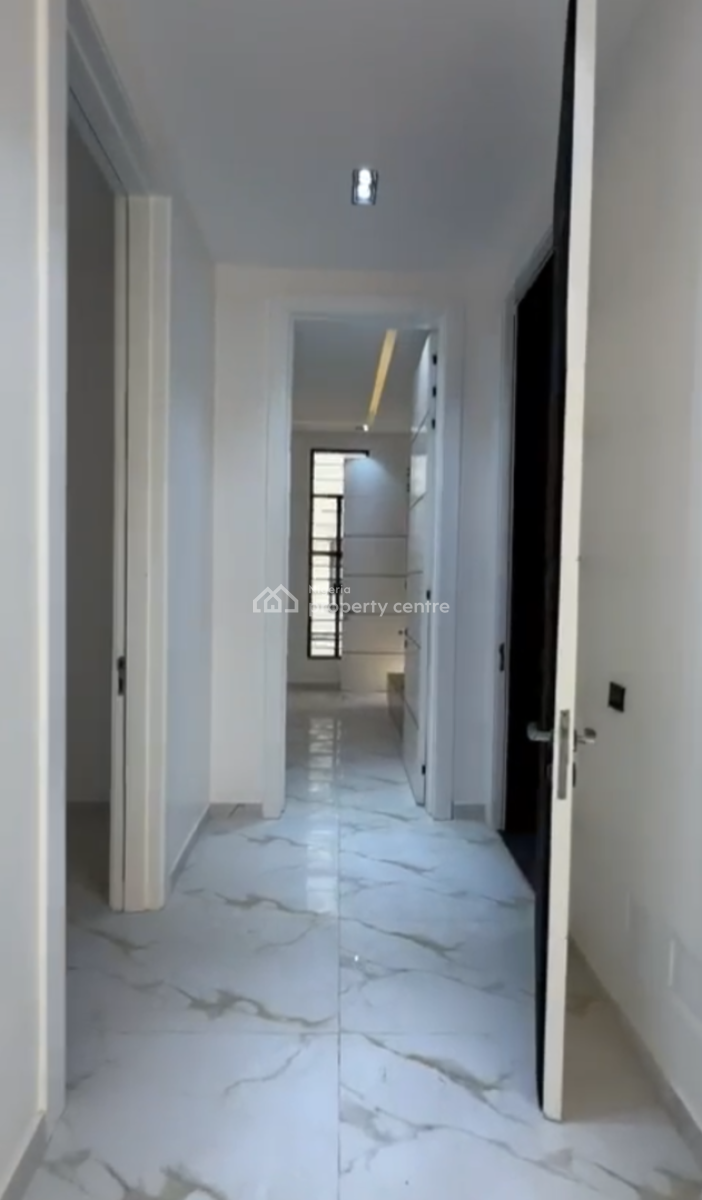 5 Bedroom Semi Detached Duplex with a Room Boys Quarter, Cowrie Creek Estate, Ikate, Lekki, Lagos, Semi-detached Duplex for Sale