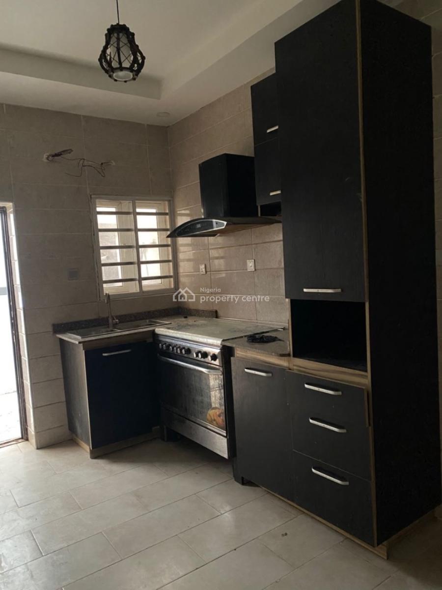 Specious 2bedroom Terrace Duplex, Ologolo Lekki, Lekki, Lagos, Terraced Duplex for Rent