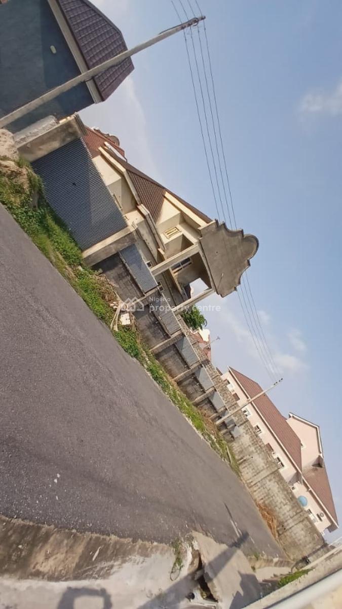3bedroom Detached Duplex with 2 Units of Bq., Gaduwa, Abuja, Detached Duplex for Sale