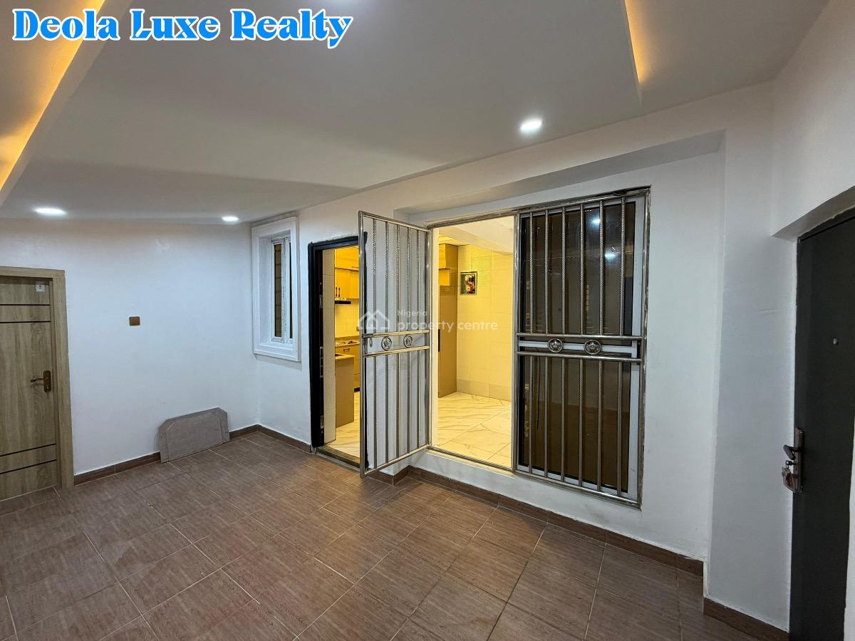 Exquisitely Finished 4-bedroom Detached Duplex with a Bq, Secured Estate, Lekki Phase 1, Lekki, Lagos, Detached Duplex for Sale