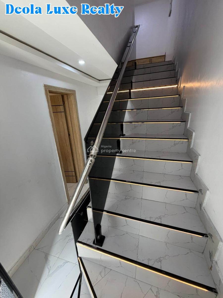 Exquisitely Finished 4-bedroom Detached Duplex with a Bq, Secured Estate, Lekki Phase 1, Lekki, Lagos, Detached Duplex for Sale