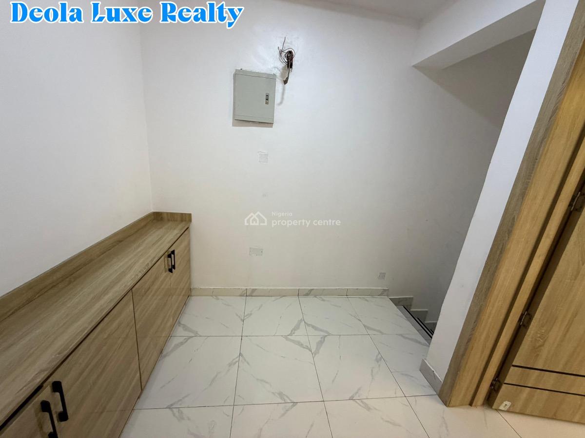 Exquisitely Finished 4-bedroom Detached Duplex with a Bq, Secured Estate, Lekki Phase 1, Lekki, Lagos, Detached Duplex for Sale