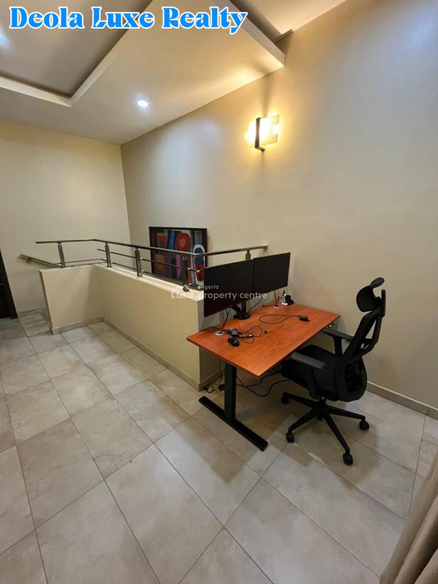 Distress Deal: 4 Bedroom Terraced Duplex + Bq Old Ikoyi, Old Ikoyi, Old Ikoyi, Ikoyi, Lagos, Terraced Duplex for Sale