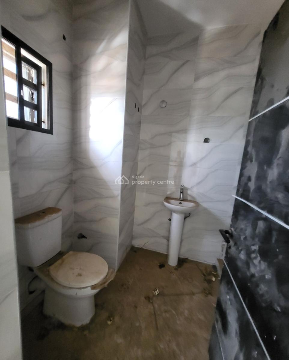 Luxurious Massive 4 Bedroom Terrace Duplex, Ncdc, Gaduwa, Abuja, Terraced Duplex for Rent