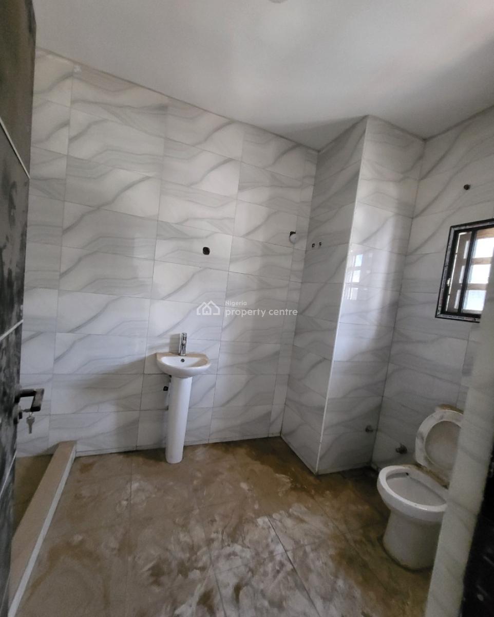 Luxurious Massive 4 Bedroom Terrace Duplex, Ncdc, Gaduwa, Abuja, Terraced Duplex for Rent