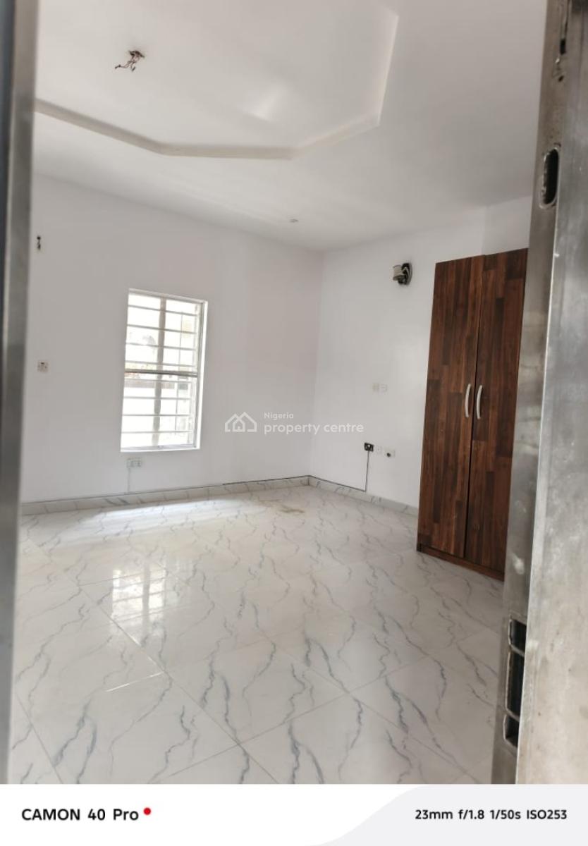 Massive Studio Apartment with Closed Door Kitchen, Idado Estate Lekki, Idado, Lekki, Lagos, Self Contain (single Rooms) for Rent