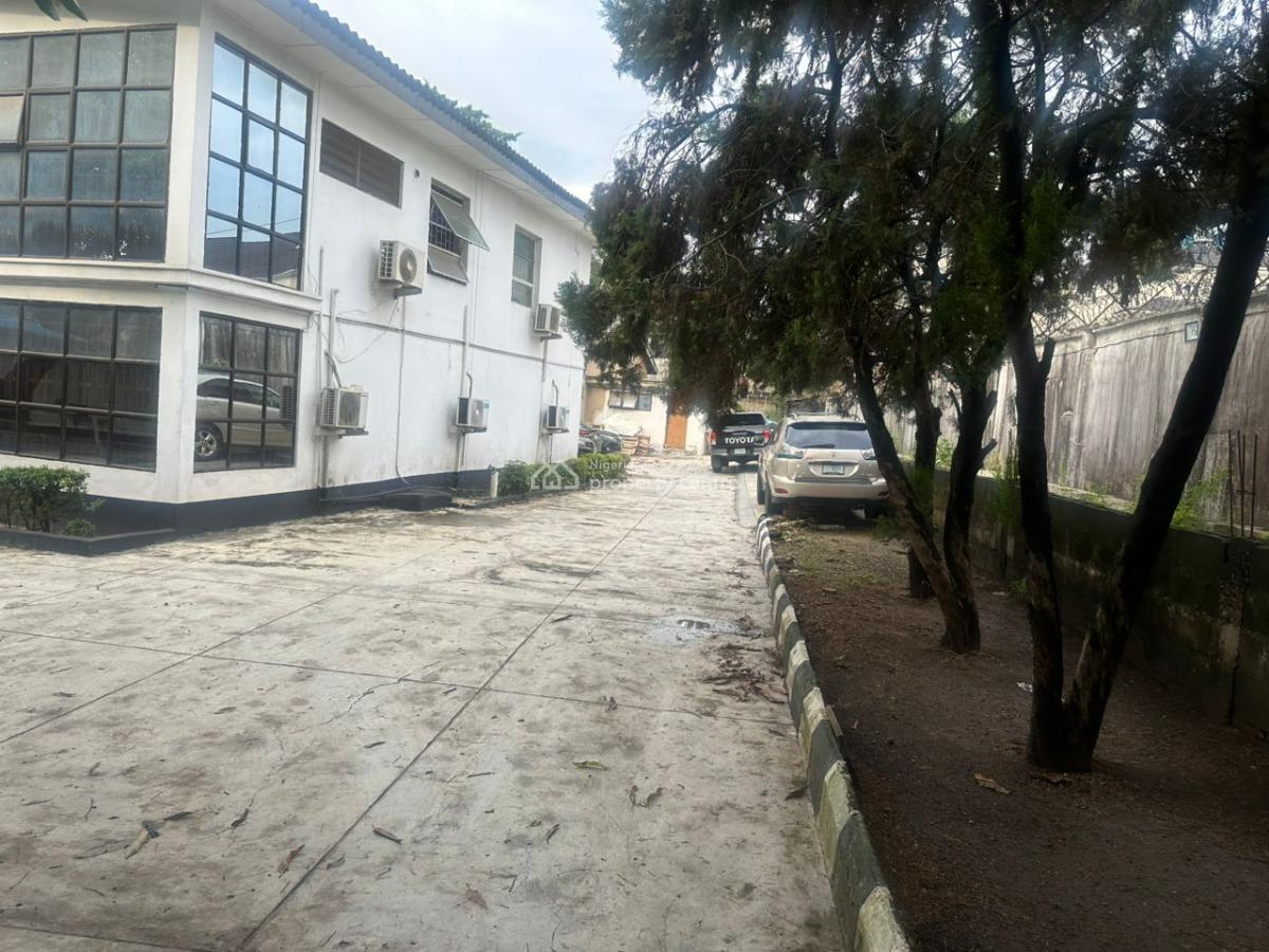 Demolishable Property for Sal at Ikeja Gra, Oladipo Bateye Street, Gra Ikeja, Ikeja Gra, Ikeja, Lagos, Mixed-use Land for Sale