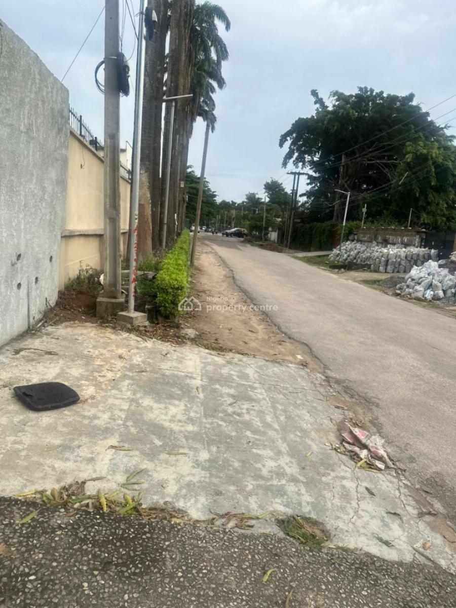 Demolishable Property for Sal at Ikeja Gra, Oladipo Bateye Street, Gra Ikeja, Ikeja Gra, Ikeja, Lagos, Mixed-use Land for Sale
