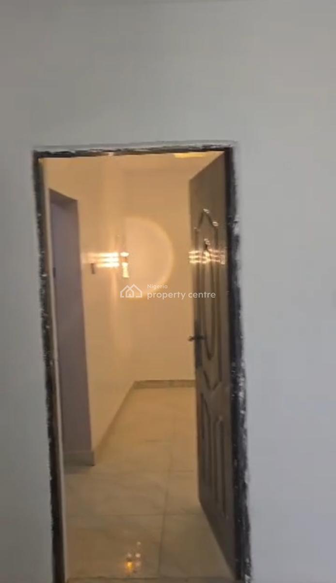 1 Bedroom Flat, Von Axis, Lugbe District, Abuja, Mini Flat (room and Parlour) for Rent
