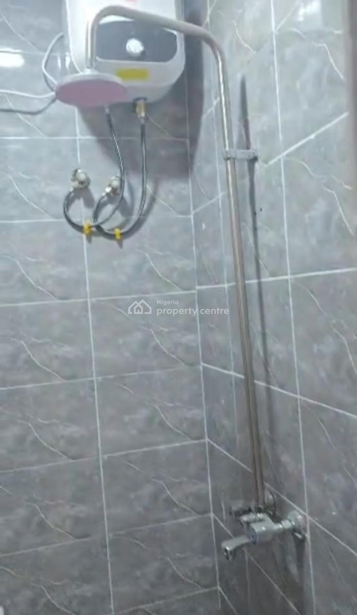 1 Bedroom Flat, Von Axis, Lugbe District, Abuja, Mini Flat (room and Parlour) for Rent