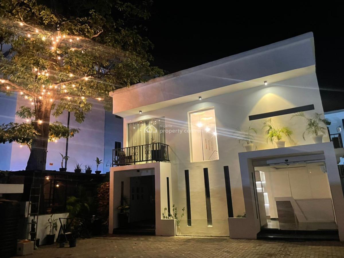 Functional 13 Rooms Hotel, Off Chevron, Lekki, Lagos, Hotel / Guest House for Rent