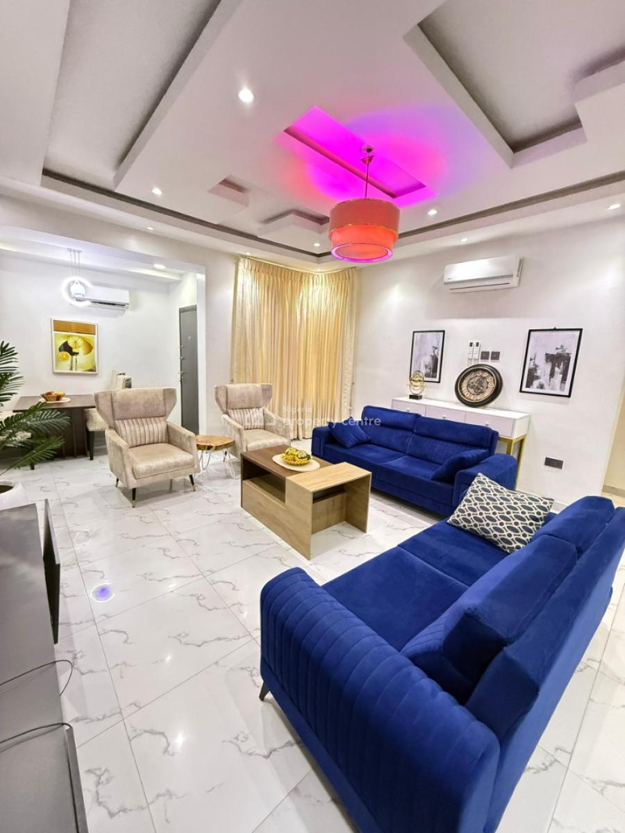Cozy 2 Bedroom Apartment, Lekki Phase 1, Lekki, Lagos, Flat / Apartment Short Let