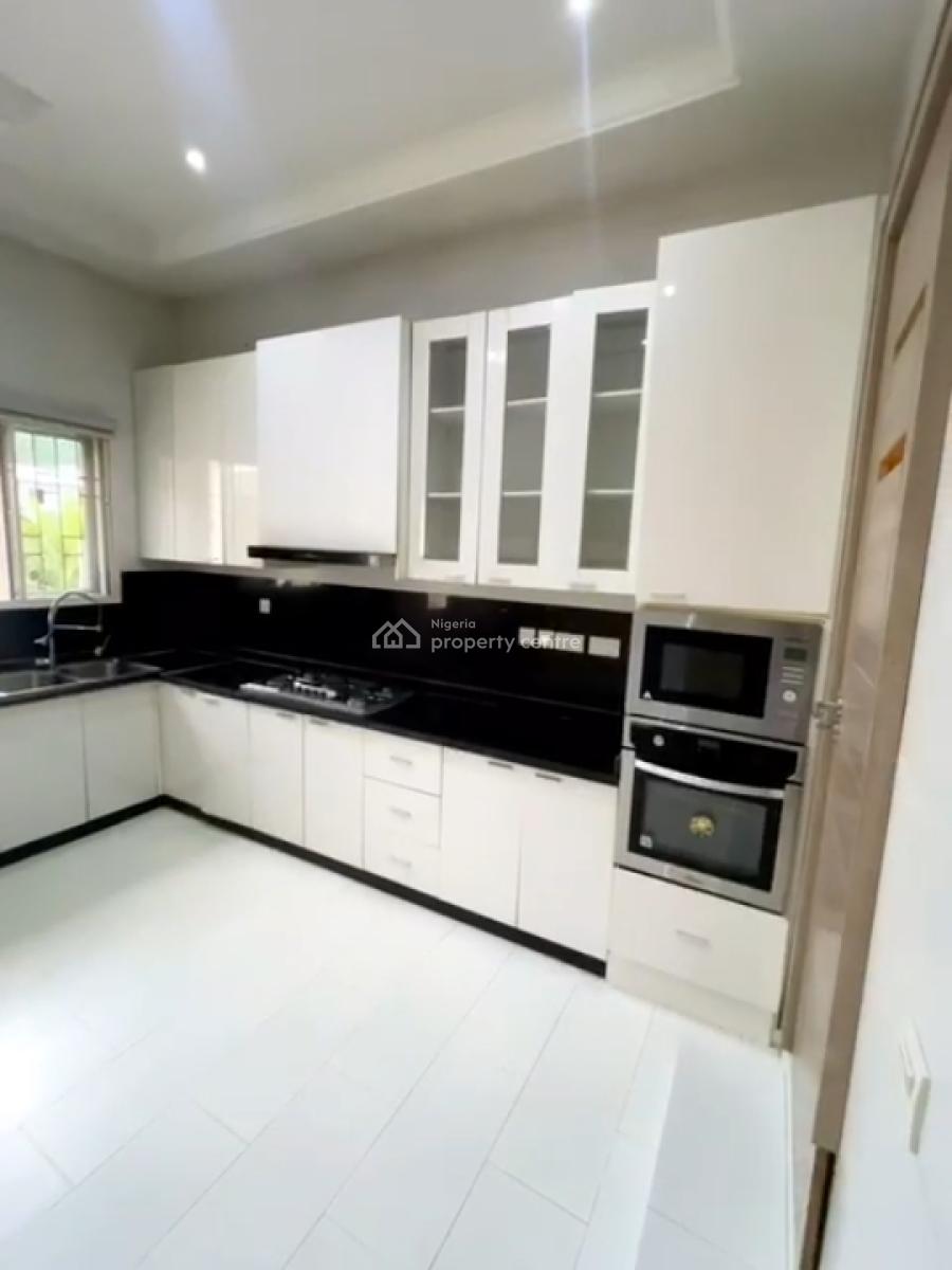Furnished 4bedrooms Terrace with Bq, Main, Guzape District, Abuja, Terraced Duplex for Rent