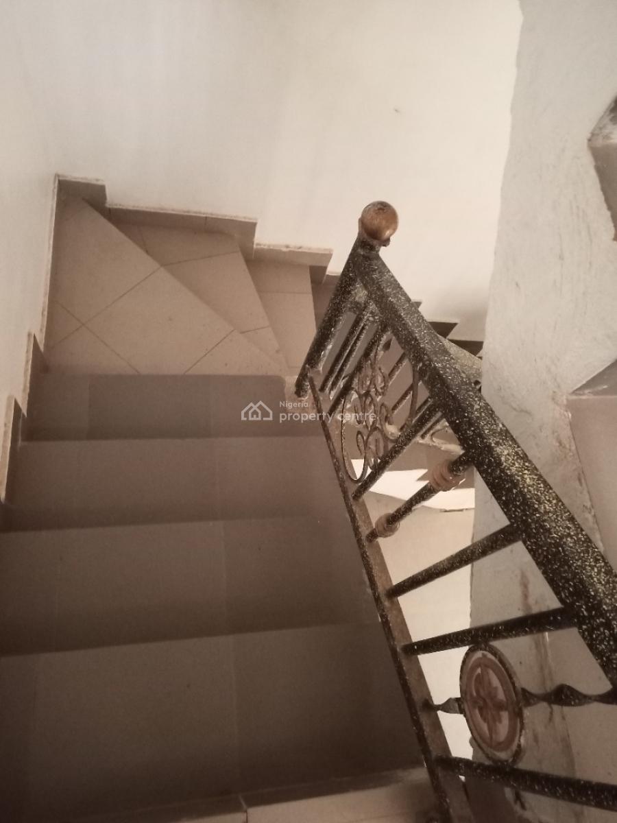 3bedroom Penthouse, Few Minutes Away From Kabusa Garden Estate, Galadimawa, Abuja, Detached Duplex for Rent