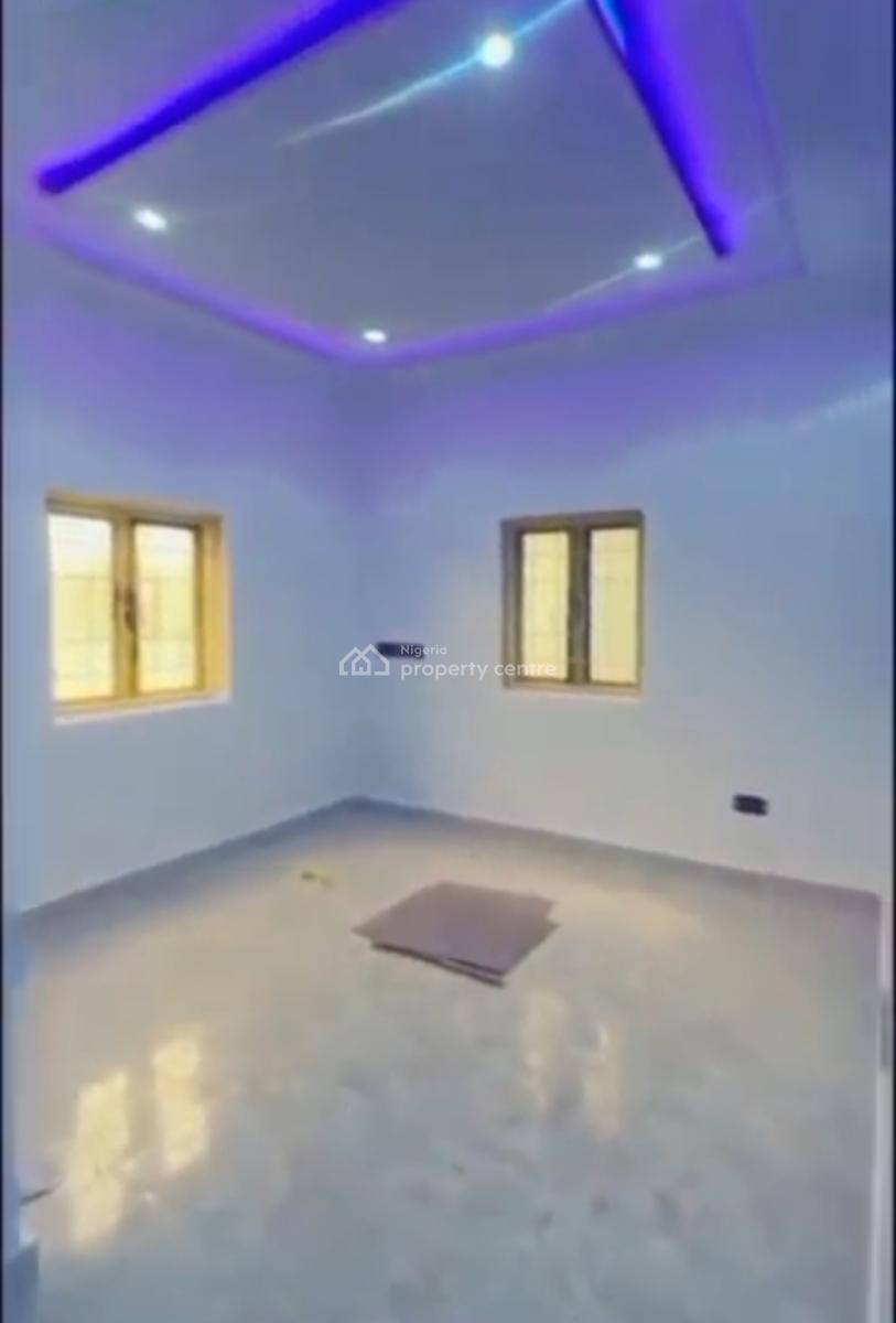 1 Bedroom Flat, Von Axis, Lugbe District, Abuja, Mini Flat (room and Parlour) for Rent