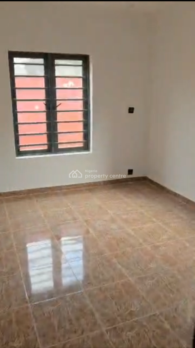 an Exquisite 2 Bedroom Flat, Martins Estate Alagbole Area, Ojodu Berger, Ojodu, Lagos, House for Rent