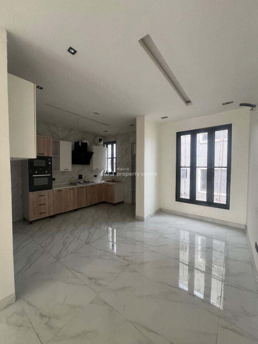 2bedroom Apartment, Ologolo, Lekki, Lagos, Flat / Apartment for Rent