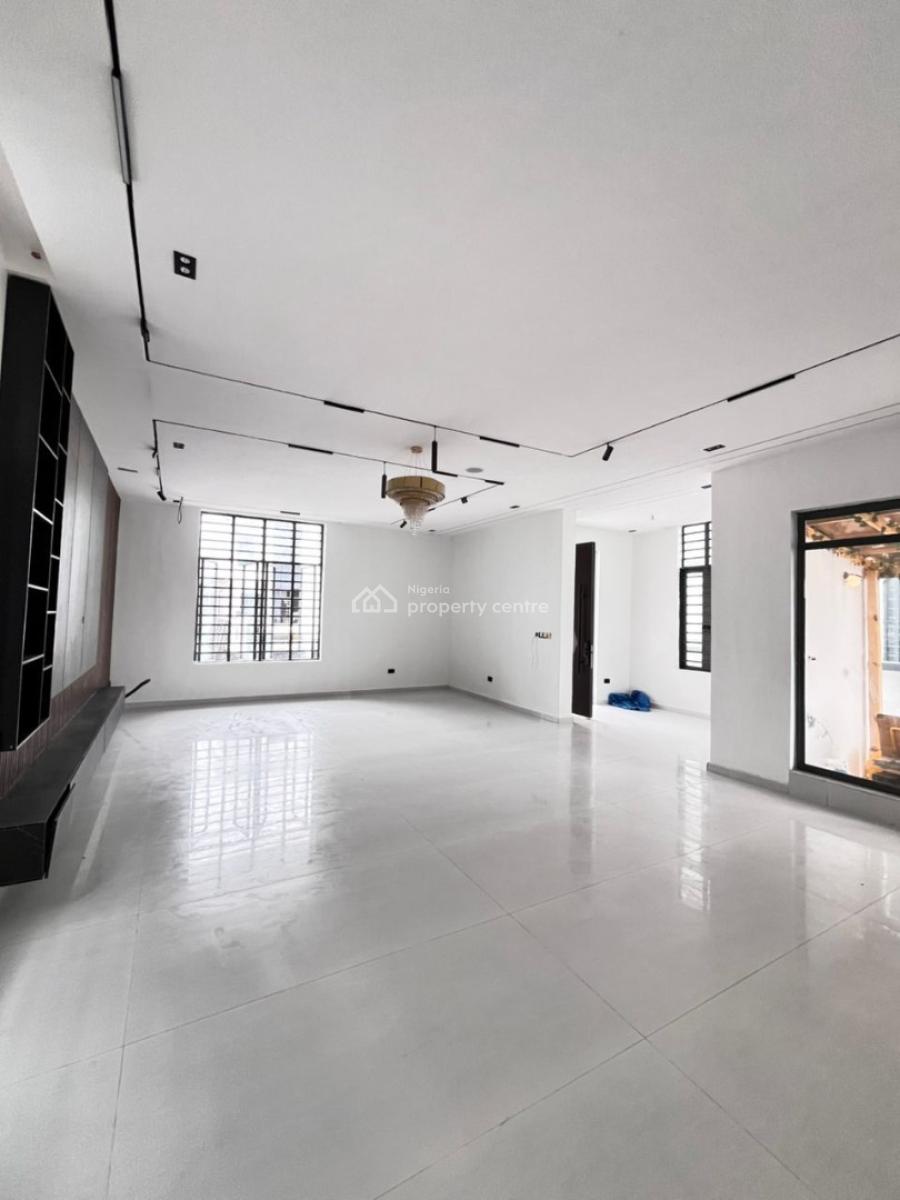 5 Bedroom Detached House with Bq, Lekki, Lagos, Detached Duplex for Sale