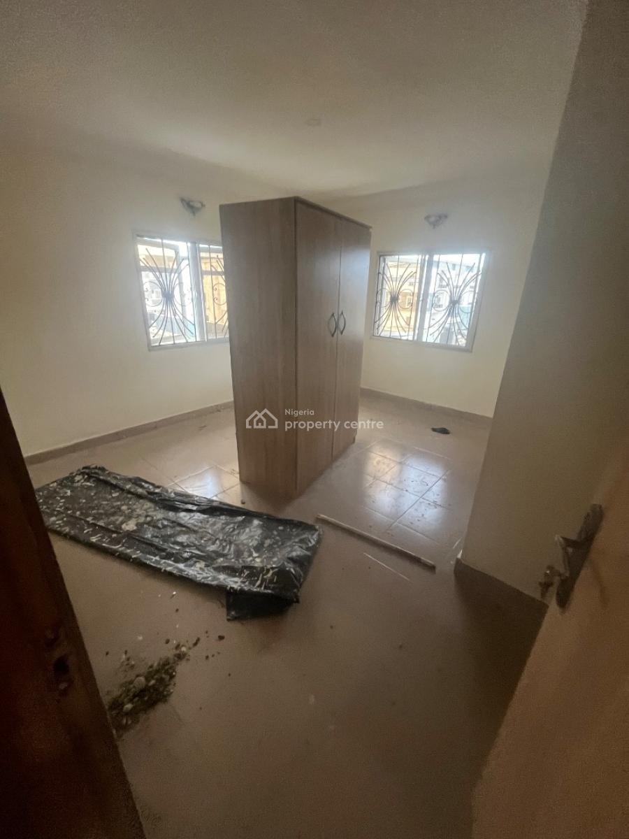 Magnificent Lovely 3 Bedroom Flat Under Renovation Upstairs, Mobil Road Ilaje, Ajah, Lagos, House for Rent