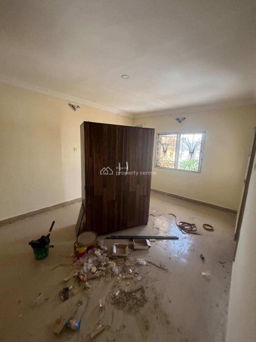 Magnificent Lovely 3 Bedroom Flat Upstairs Very Close to D Road, Mobil Road Ilaje, Ajah, Lagos, House for Rent
