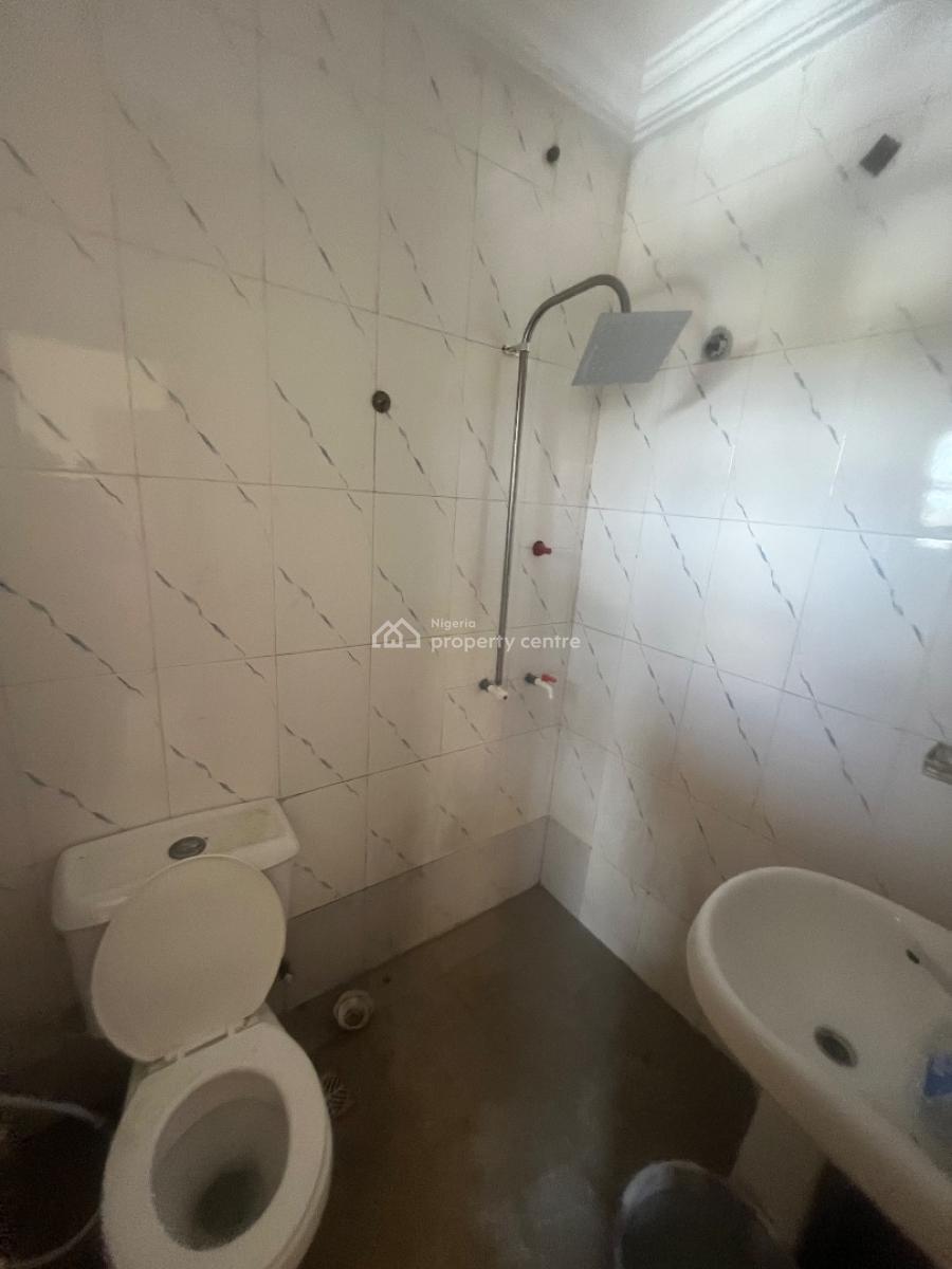 Magnificent Lovely 3 Bedroom Flat Upstairs Very Close to D Road, Mobil Road Ilaje, Ajah, Lagos, House for Rent