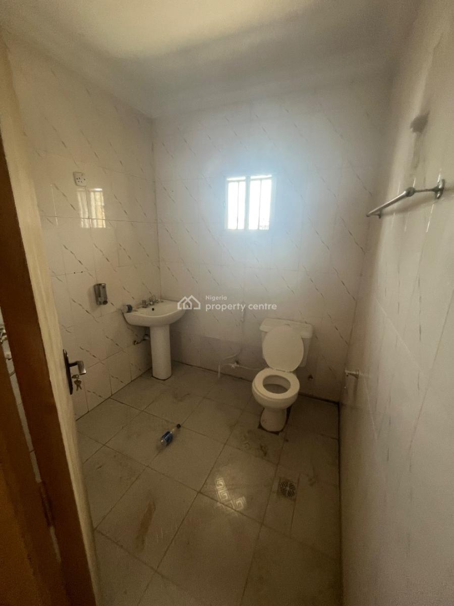 Magnificent Lovely 3 Bedroom Flat Upstairs Very Close to D Road, Mobil Road Ilaje, Ajah, Lagos, House for Rent