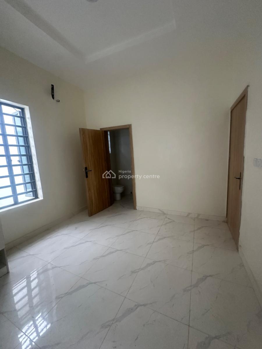 4 Bedroom Semi Detached Duplex with Bq & Pool, Vgc, Lekki, Lagos, Semi-detached Duplex for Sale