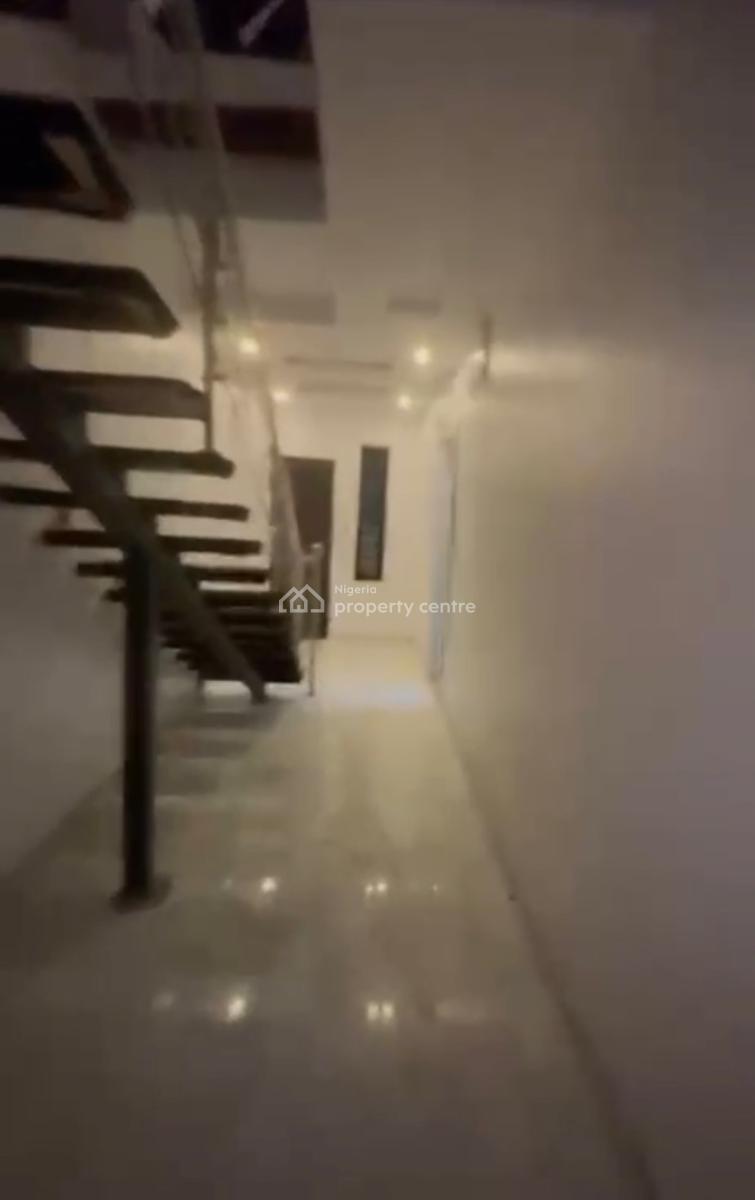 Luxury Miniflat Upstairs with Fitted Kitchen, Chevy View Estate Chevron Drive, Lekki, Lagos, Mini Flat (room and Parlour) for Rent
