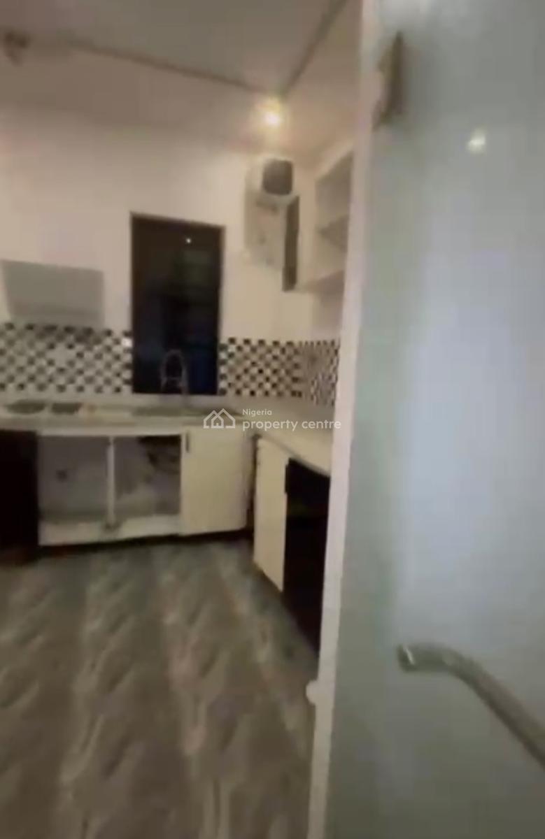 Luxury Miniflat Upstairs with Fitted Kitchen, Chevy View Estate Chevron Drive, Lekki, Lagos, Mini Flat (room and Parlour) for Rent