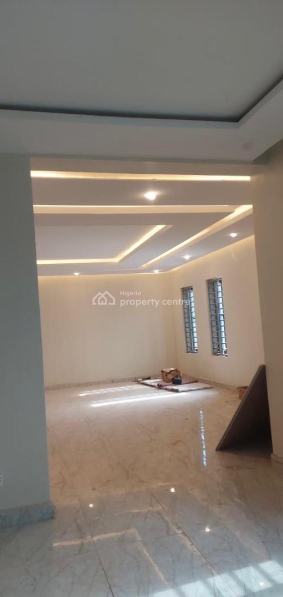6 Bedrooms Fully Detached Duplex, Tarred Road, Guzape District, Abuja, Detached Duplex for Rent