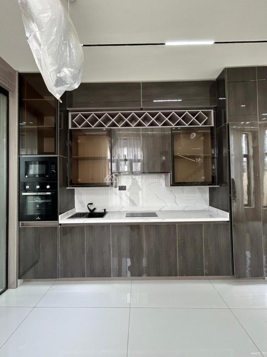 5 Bedroom Detached House with Bq, Lekki, Lagos, Detached Duplex for Sale